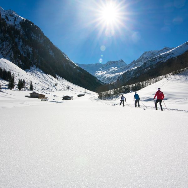 Wether slow-paced or sporty - cross-country skiing is the ideal endurance sport for strengthening muscles and joints.